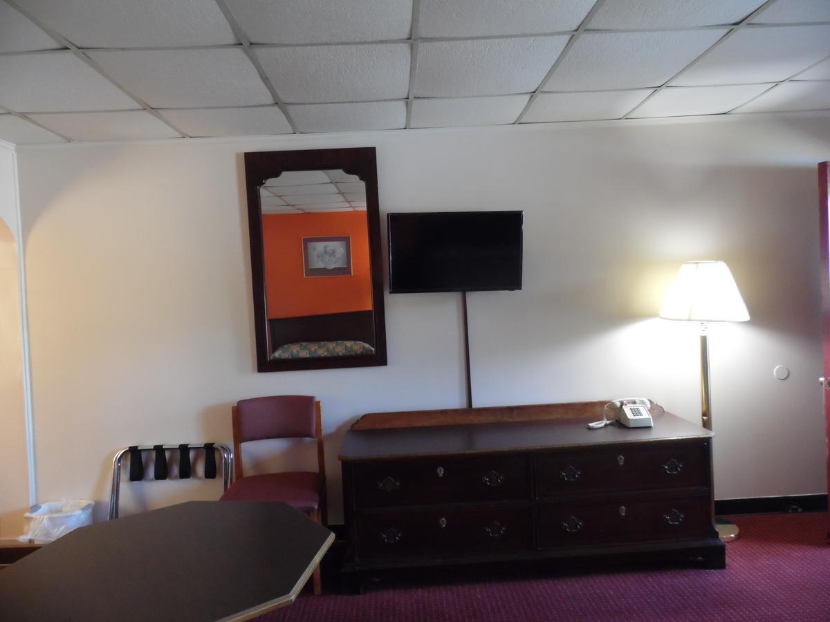 Tazewell Motel ภายนอก รูปภาพ